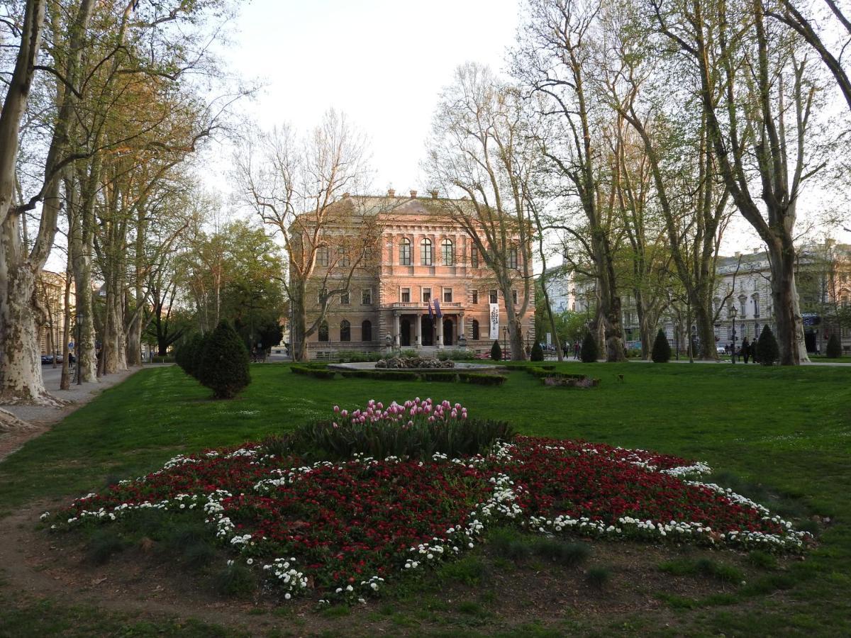 Zagreb 1911 Apartment ภายนอก รูปภาพ